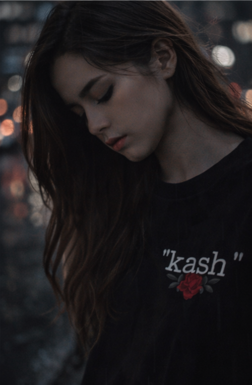 KASH Oversized Tee  Soft Pain